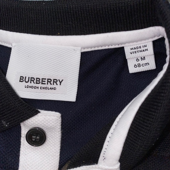 Baby Burberry shirt 6 months - Picture 2 of 2
